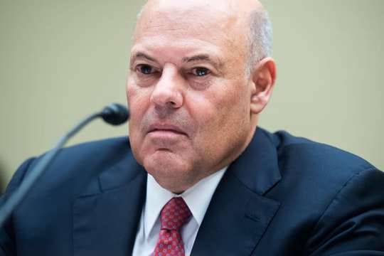 Bưu điện Mỹ đồng ý cắt giảm 10.000 nhân viên và hàng tỷ USD ngân sách