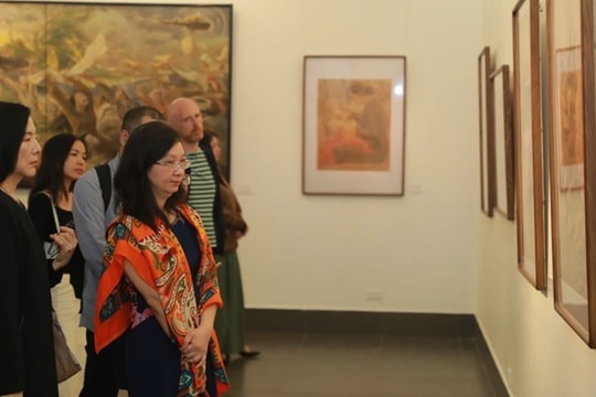 Triển lãm hơn 200 tác phẩm mỹ thuật của cố họa sĩ Lê Lam