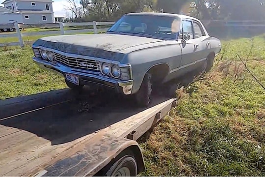 'Hồi sinh' Chevy Impala 1967 từ đống phế liệu