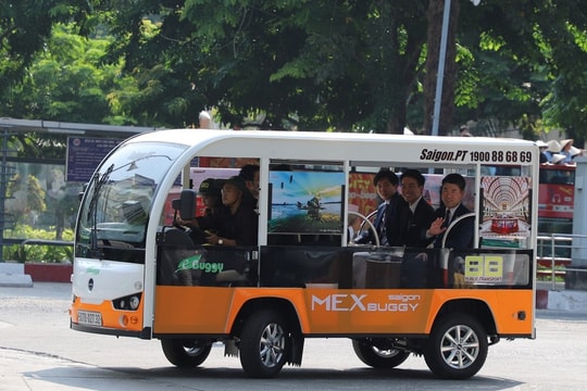 TP.HCM gia hạn hoạt động xe điện du lịch đến giữa năm 2025