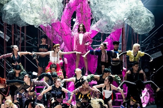 Phim của Hoàng Thùy Linh ế ẩm, mất hút khỏi top 10 doanh thu phòng vé