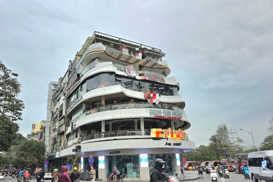 Đề xuất phá dỡ 'Hàm cá mập' trước 30/4, mở rộng quảng trường trong năm 2025