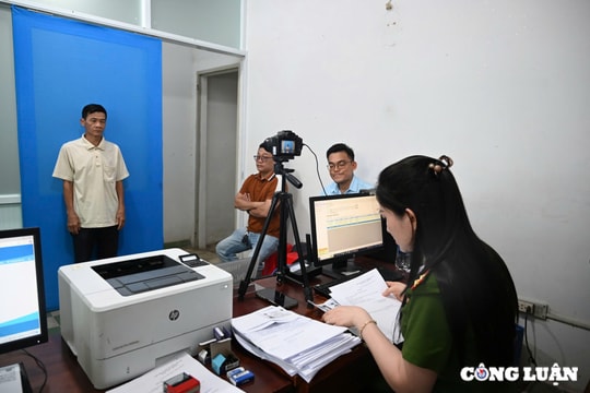 Công an phường, xã ở TP HCM bắt đầu cấp, đổi giấy phép lái xe