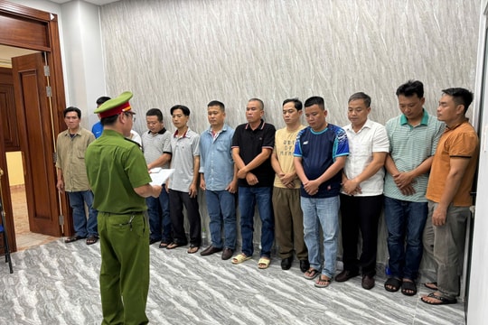 12 bảo vệ 'chung chi' tiền, cho xe tải ra vào Khu Công nghệ cao trong giờ cấm