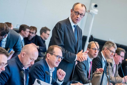 Khoản nợ nghìn tỷ mới của Đức sẽ ảnh hưởng đến châu Âu ra sao?