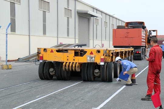 Tháo gỡ vướng mắc đăng kiểm xe siêu trường, siêu trọng