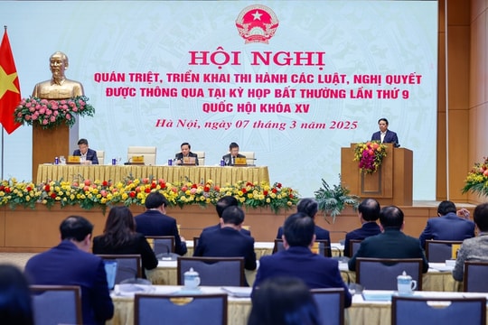 Ngăn chặn kịp thời và kiên quyết xử lý các hành vi tham nhũng, tiêu cực trong thi hành pháp luật