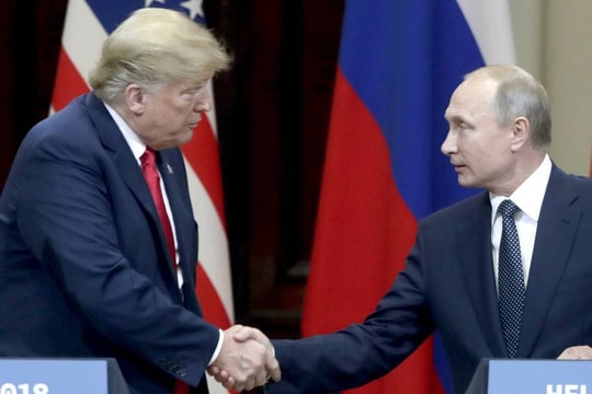 Tổng thống Ukraine nói gì sau cuộc điện đàm giữa hai ông Trump và Putin?