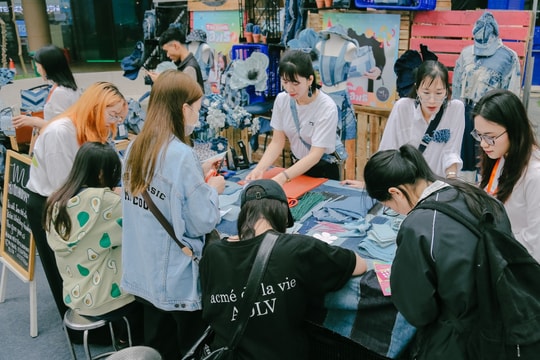 Lễ hội Tắt đèn 2025 đặt mục tiêu thu gom, tái chế và tái sử dụng 10.000 sản phẩm rác thải