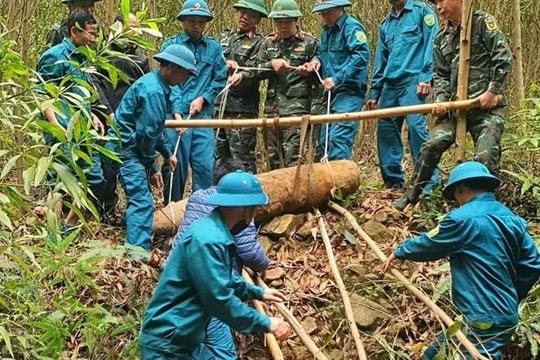 Nghệ An: Phát hiện quả bom nặng 340kg