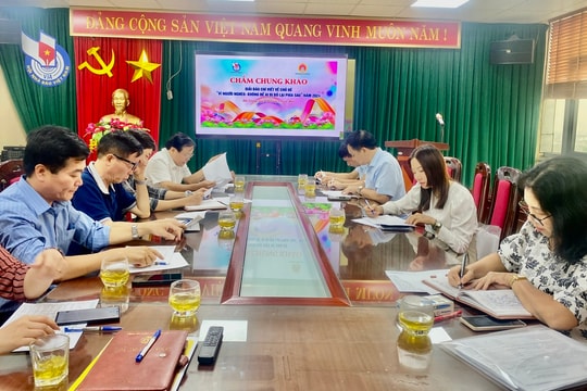 Sàng lọc tác phẩm từ cơ sở tham dự Giải Báo chí Quốc gia lần thứ XIX: Cần lắm những “con mắt xanh”  từ cơ sở…