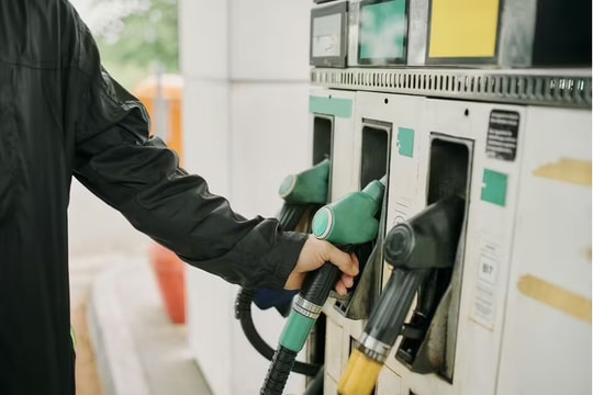 Mẹo tiết kiệm nhiên liệu khi lái xe trên cao tốc