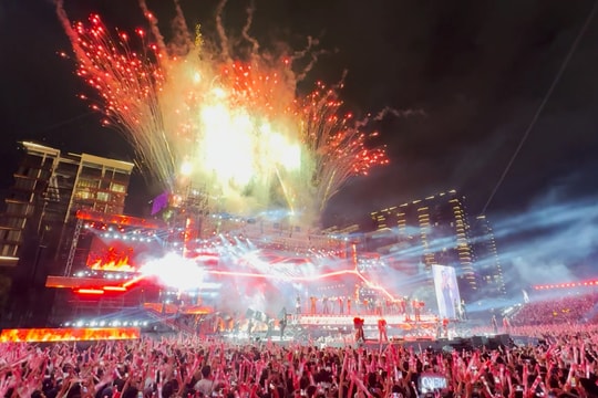 Yeah1 lãi đậm nhờ show 'Anh trai vượt ngàn chông gai' trở lại