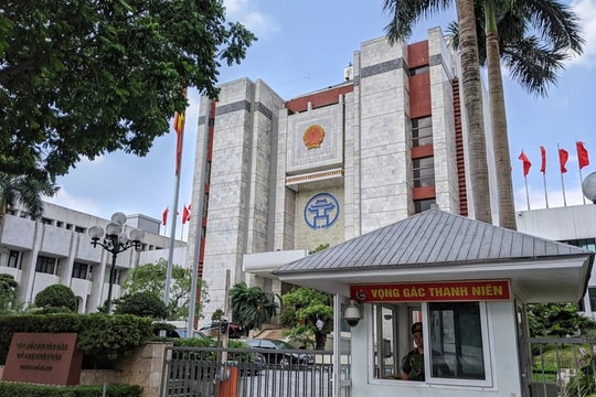 Hà Nội giữ chân cán bộ tài năng, không cho nghỉ hưu sớm