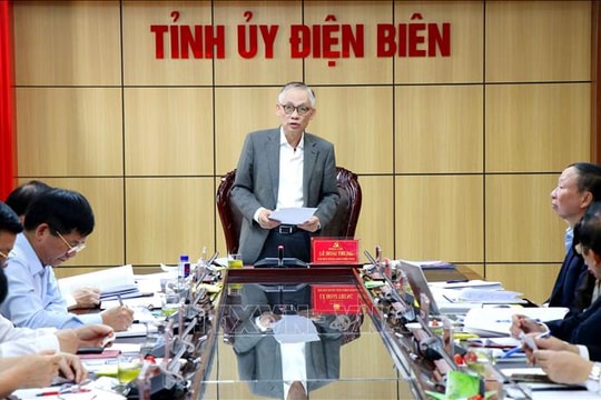 Thông qua dự thảo báo cáo kiểm tra đối với Tỉnh ủy Điện Biên