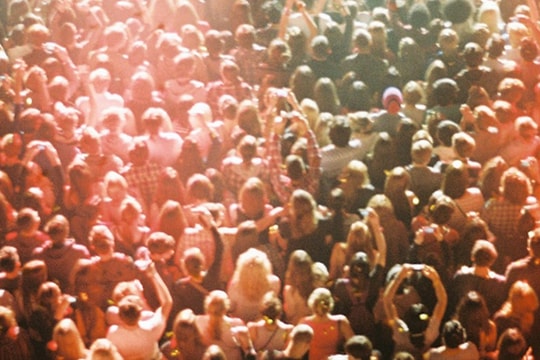 Nghiên cứu: Trái đất có nhiều người hơn chúng ta nghĩ