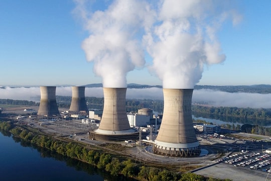 Bộ Tài chính đề nghị Ninh Thuận sớm triển khai chính sách đặc biệt dự án điện hạt nhân