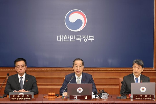 Tòa án Hàn Quốc phục chức cho Thủ tướng Han Duck-soo