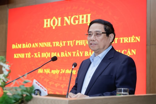 Thủ tướng Phạm Minh Chính: Bố trí đảm bảo số lượng cán bộ chuyên trách làm công tác dân tộc, tôn giáo