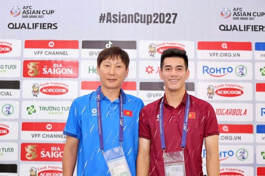 Tiền đạo Nguyễn Tiến Linh: 'Việt Nam sẽ thắng đậm Lào trong trận ra quân'