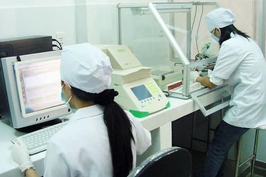 Đầu tư Bệnh viện Việt Mỹ chậm trả gần 7 tỷ đồng tiền lãi trái phiếu, bị xử phạt vì vi phạm công bố thông tin