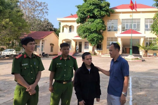 Kon Tum: Lên mạng tìm việc lương 1.000 USD/ tháng, 3 thanh niên bị lừa qua Campuchia