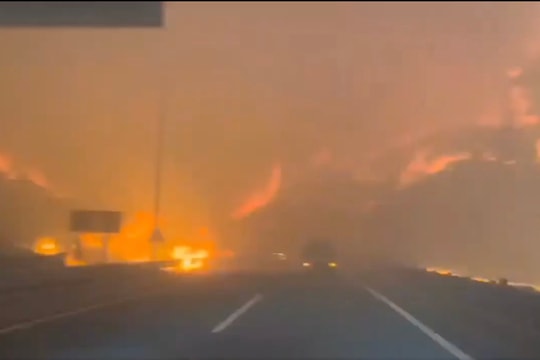 Số người chết trong vụ cháy rừng ở Hàn Quốc tăng lên 18