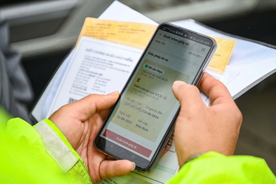 Vận hành trang thông tin điện tử cung cấp dịch vụ công cấp, đổi giấy phép lái xe