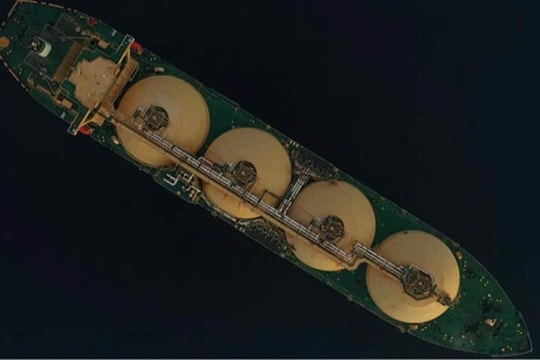 Các cảng châu Âu sẽ dừng vận chuyển khí đốt tự nhiên hóa lỏng của Nga