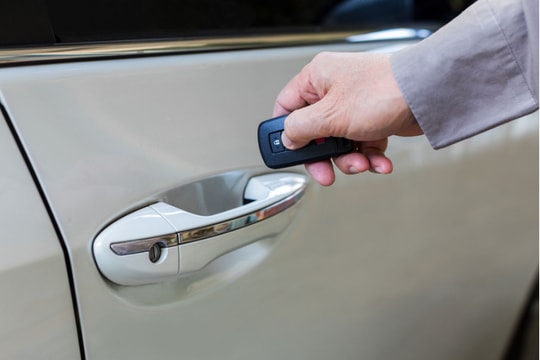 Chuyên gia chia sẻ cách ngăn chặn tình trạng trộm xe không cần chìa khóa