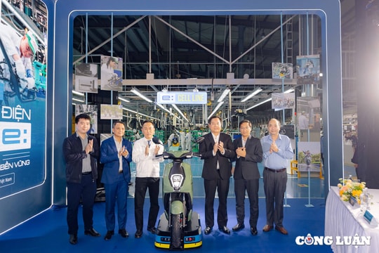 Honda xuất xưởng xe máy điện đầu tiên tại Việt Nam, tăng tốc vào kỷ nguyên điện hóa