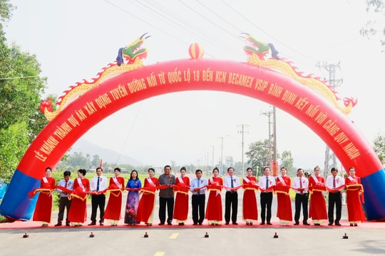 Phó Thủ tướng Nguyễn Chí Dũng dự khánh thành các công trình trọng điểm tại Bình Định