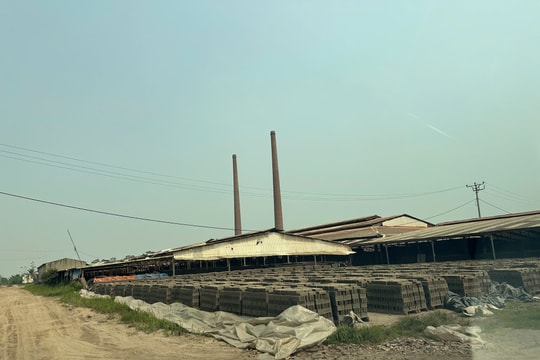 Công ty Cổ phần Vân Đức không thực hiện chuyển đổi sản xuất, vẫn 'ngang nhiên' hoạt động trái chủ trương đầu tư?