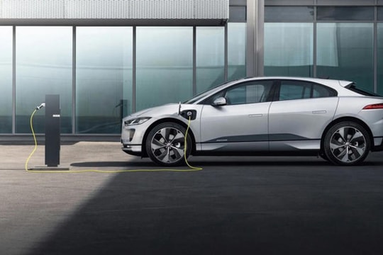 Xe điện mất giá nhanh chóng: Nghiên cứu thị trường xe cũ Mỹ