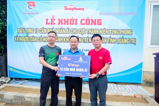 Khởi công xây dựng 10 căn nhà cho cựu thanh niên xung phong và hộ nghèo tỉnh Quảng Trị