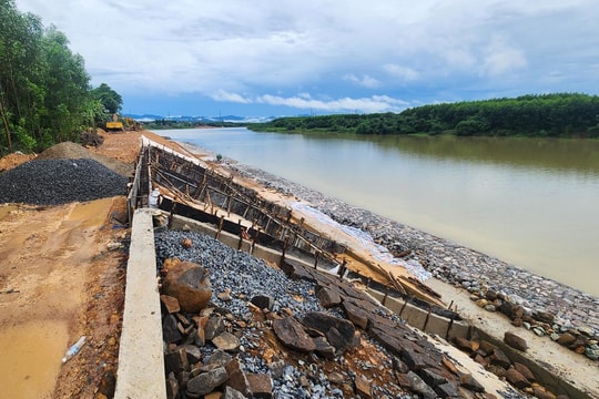 Phó Thủ tướng Hồ Đức Phớc chỉ đạo xử lý kiến nghị của tỉnh Quảng Trị