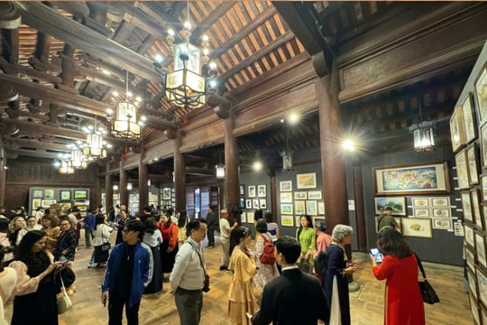 Trải nghiệm không gian nghệ thuật Hà Nội Art Fair 2025