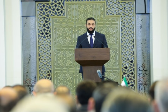 Tổng thống lâm thời Syria công bố thành lập chính phủ chuyển tiếp