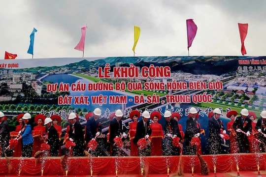Lào Cai khởi công cầu biên giới Bản Vược - Bá Sái
