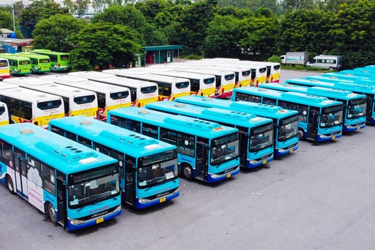 Điều chỉnh lộ trình, tần suất hoạt động với 44 tuyến buýt tại Hà Nội