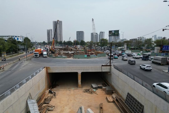 Cận cảnh hầm chui nút giao hiện đại bậc nhất TP HCM thông xe dịp 30/4