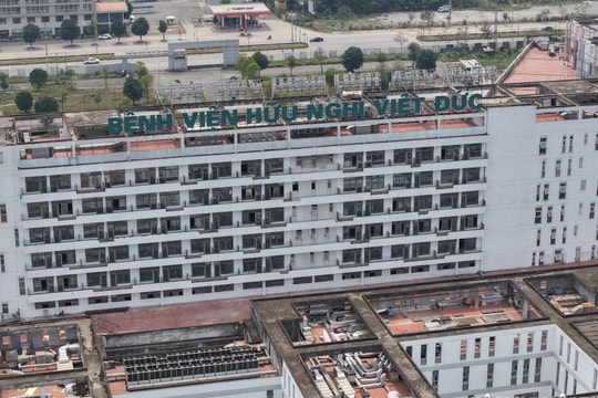 Xót xa hình ảnh 2 Bệnh viện Trung ương trị giá hàng nghìn tỷ đồng bỏ hoang