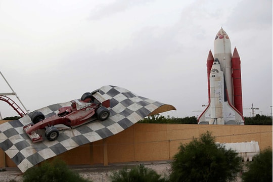 Công viên giải trí 64 tỷ USD cạnh tranh Disneyland: 22 năm vẫn chưa hoàn thành