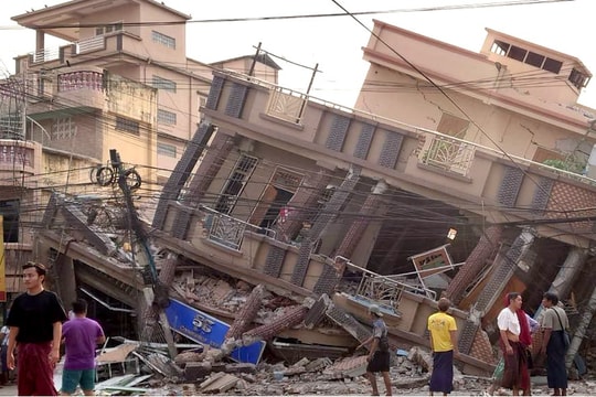 Động đất tại Myanmar: Số người chết có thể tới 3.000, hy vọng tìm thấy  người sống sót vơi dần