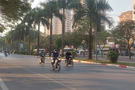 Dự báo thời tiết 2/4: Bắc Bộ hửng nắng, Nam Bộ có mưa trái mùa