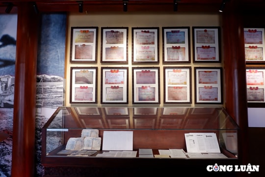Trưng bày hàng trăm tư liệu, hiện vật quý về các giáo viên và học sinh hy sinh tại công trường đắp đê sông Mã