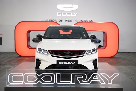 Geely Coolray ưu đãi giá cao nhất gần 38 triệu đồng