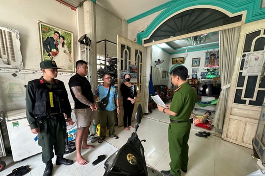 Đánh con 2 tuổi nhập viện khi giải quyết mâu thuẫn với bố