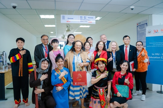 Trường ĐH Quốc tế Hồng Bàng đón đoàn 20 trường đại học danh tiếng Hoa Kỳ: Bước tiến chiến lược trong quốc tế hóa giáo dục