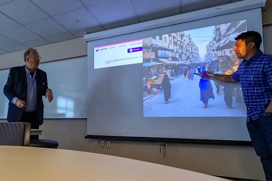 Thời cơ cho những phóng viên chụp ảnh thật giữa cơn bão tạo ảnh giả từ AI